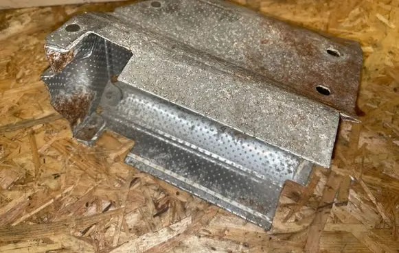 BMW 8 E31 Other exhaust manifold parts 