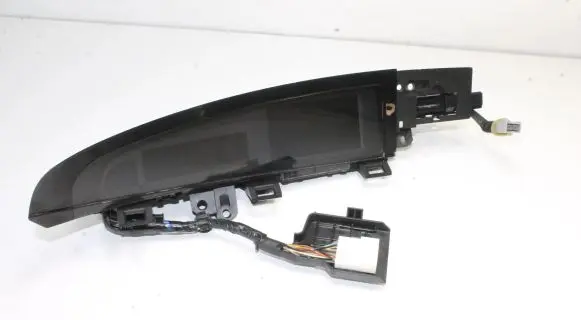 Mazda 3 II Screen/display/small screen BCD35571XF 4685000135