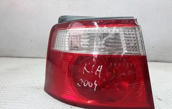 KIA Carens I Rear/tail lights OK2FB51140