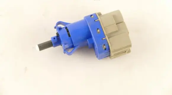 Ford Kuga II Brake pedal sensor switch