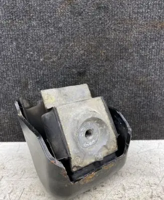 Mercedes-Benz Sprinter W906 Engine mount bracket A906241