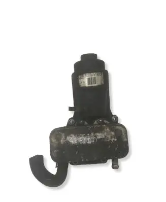 Opel Zafira A Oil filter mounting bracket 90571672
