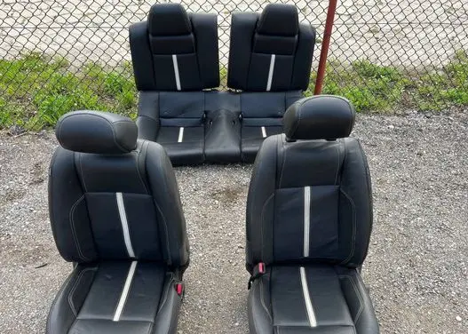 Ford Mustang V Seat set TAPICERKAMUSTPP