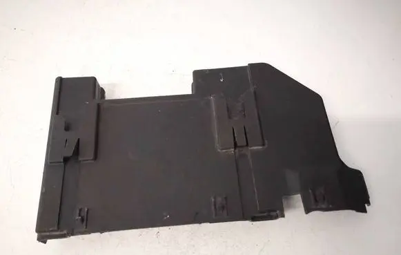 Mercedes-Benz S W221 Fuse box cover DBQK105