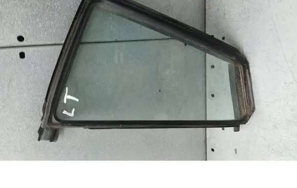 Mazda 3 I Rear door window glass 