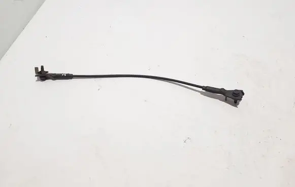Chevrolet Silverado Loading door cable line 87843672