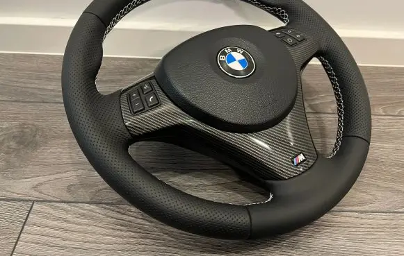 BMW X1 E84 Steering wheel