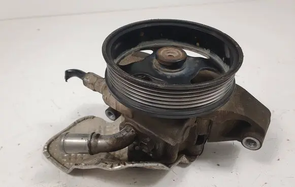Chrysler Town & Country V Power steering pump