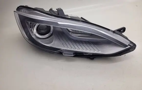 Tesla Model S Headlight/headlamp 101222700C 1012227 00138942000000