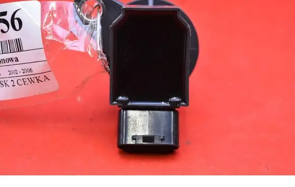 High voltage ignition coil