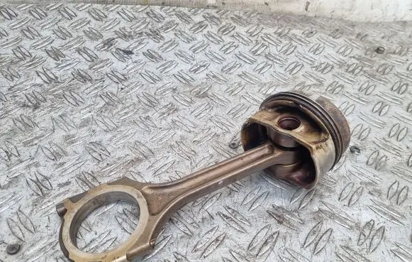 Audi A8 S8 D3 4E Piston with connecting rod 07DQX BHT SLO