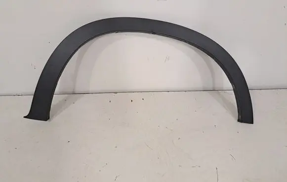 Fender end trim