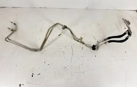 Jeep Grand Cherokee Gearbox oil cooler pipe/hose 68244058AB 68244058AA
