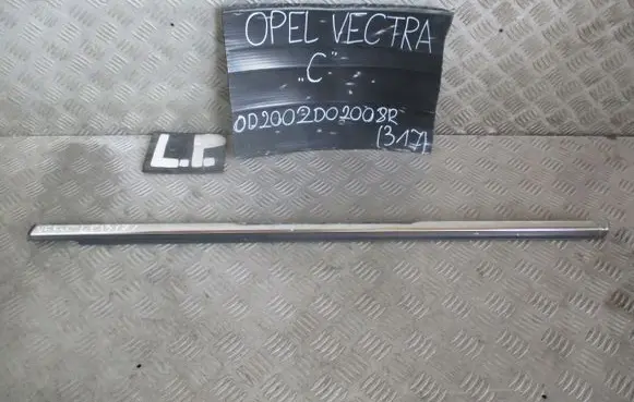 Opel Vectra C Windshield/front glass wiper blade 
