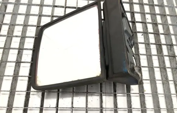 Renault Trafic I Front door electric wing mirror