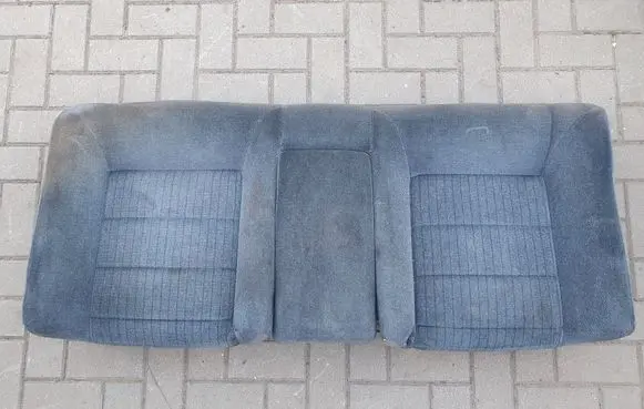 Volkswagen Golf II Rear seat 165885775A 165885775