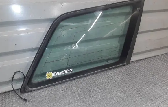 Audi A4 S4 B7 8E 8H Rear side window 