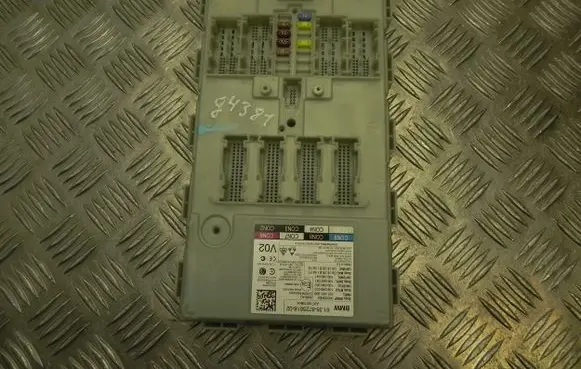 BMW 5 G30 G31 Comfort/convenience module 8725618 G4381