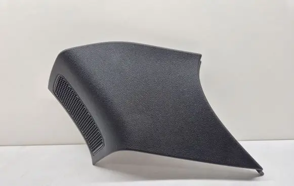 (D)pillar trim (top)