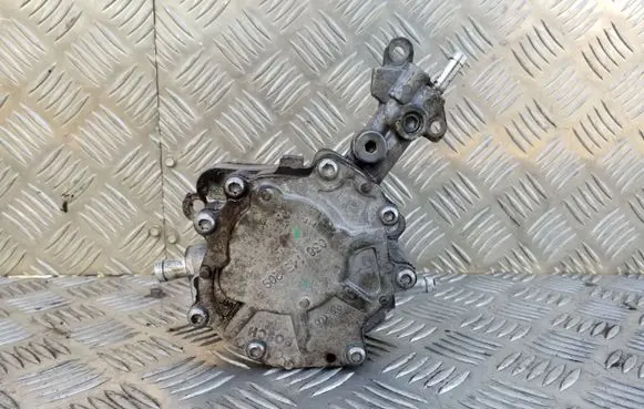 Volkswagen Polo IV 9N3 Vacuum pump 038145209M
