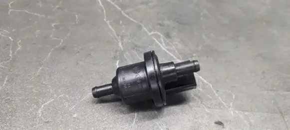 Skoda Fabia Mk2 (5J) Valve vacuum 6qe906517a