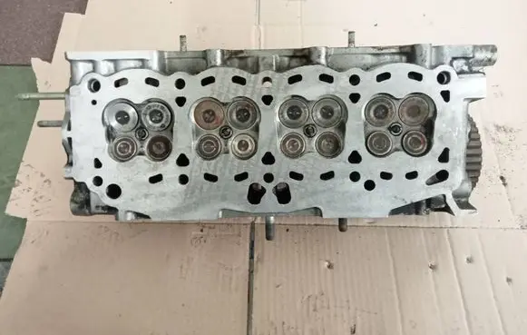 Toyota Corolla E100 Engine head 7AFE