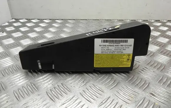 Ford Focus Side airbag 615870100 M4432