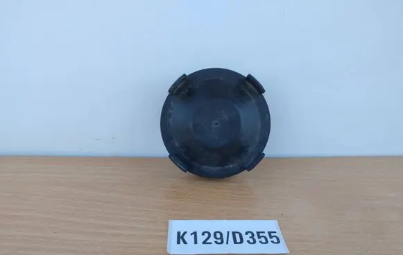 Volkswagen PASSAT B5 Headlight/headlamp dust cover 8CM