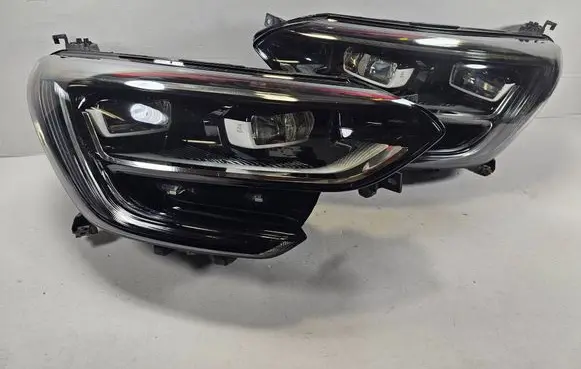 Renault Megane IV Headlights/headlamps set 260601093R