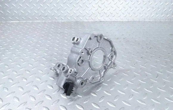 Citroen C4 III e-C4 Fuel pump bracket 9817304180
