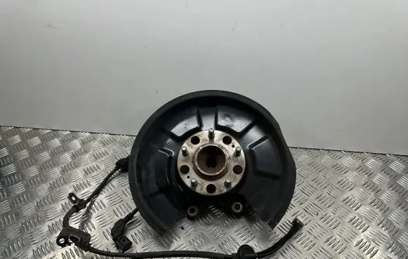 Hyundai Tucson TL Rear wheel hub 52701D7100