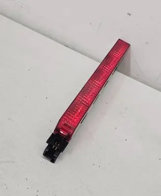 Ford Focus Third/center stoplight S302E47573 1573