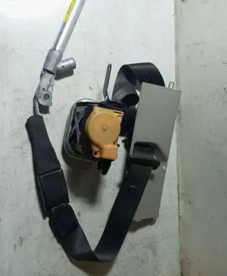 Opel Insignia A Front seatbelt A045014