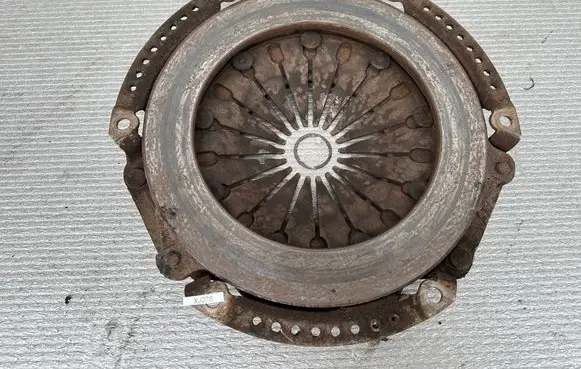 Jeep Cherokee XJ Clutch pressure plate 4874175AC