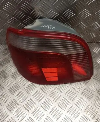Toyota Yaris Rear/tail lights
