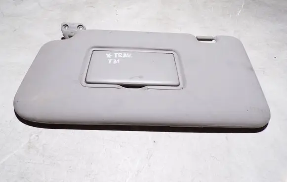Nissan X-Trail T31 Sun visor