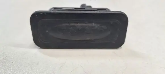 Renault Scenic II - Grand scenic II Tailgate opening switch 8200076256 88000001