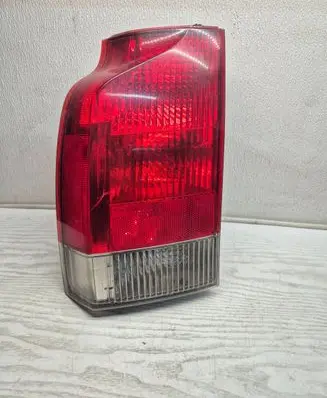 Volvo V70 Rear/tail lights 9154497 9154501 152861