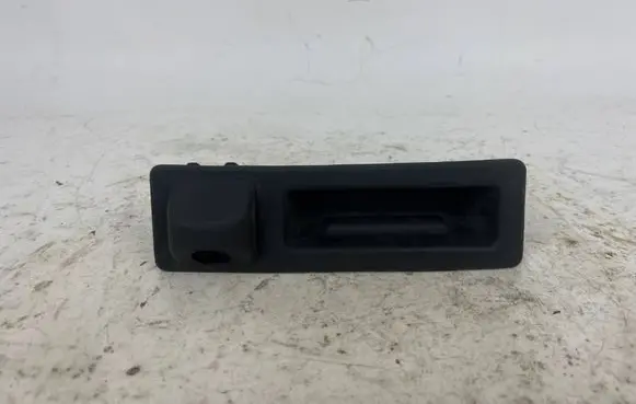BMW X5 F15 Tailgate handle with camera 7345700