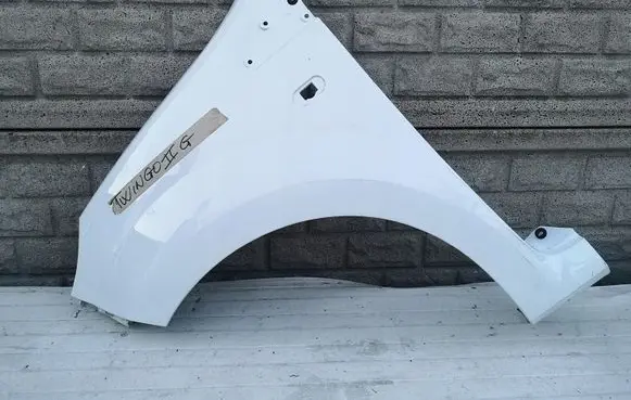 Renault Twingo II Front wheel arch liner splash guards