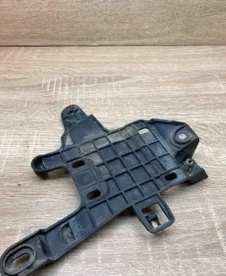 Volkswagen PASSAT B7 Rear bumper mounting bracket 3AF907456