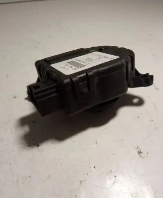 Renault Scenic II - Grand scenic II Air flap motor/actuator F665559G 6NN00829800 1070903