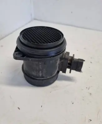 Volvo S80 Mass air flow meter 30677999 0281002730 7687407