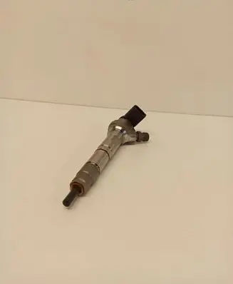 Audi A5 Fuel injector 05L130277E
