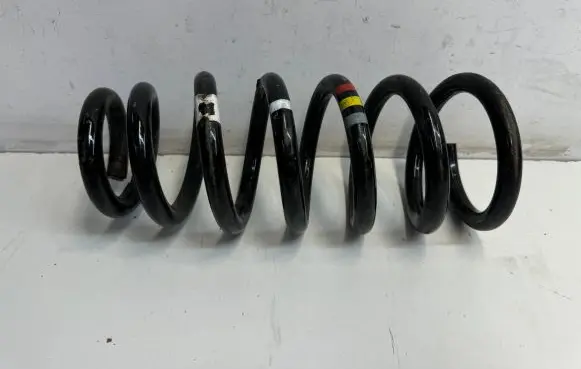 Jaguar F-Pace Front coil spring HK835310