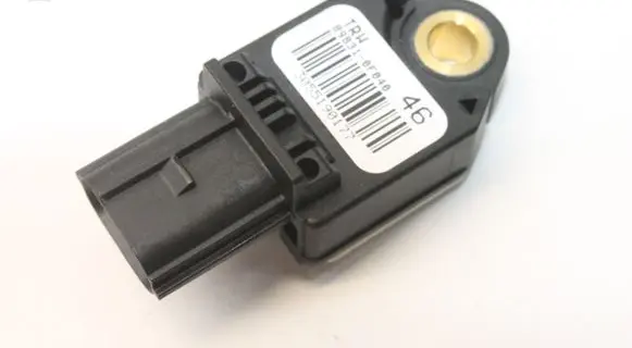 Toyota Verso-S Other devices 898310F040