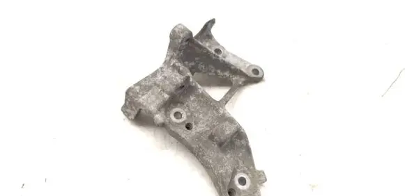 Citroen C4 I Generator/alternator bracket 9653249480