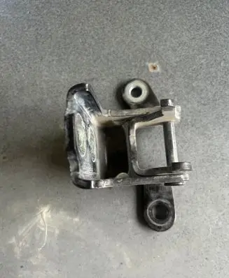 Opel Insignia A Rear door lower hinge ES03A046574 0836