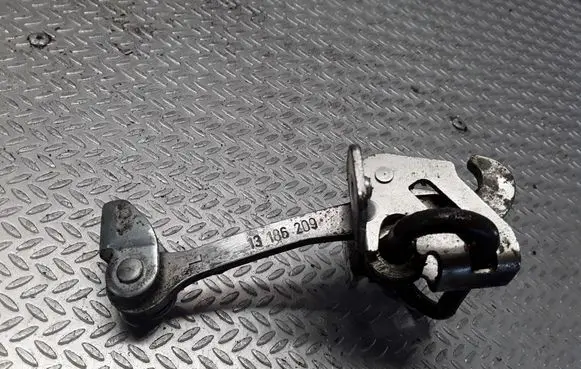 Opel Meriva A Rear door check strap stopper 13186209