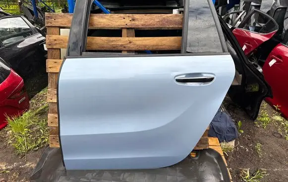 Citroen C4 Grand Picasso Rear door 